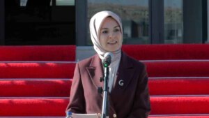 bakan goktas kayseriye geliyor cLDIYGSz.jpg